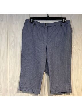 Alfred Dunner Capris Pin Stripe Size 18